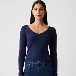 GAP Navy Blue Long Sleeve Modern T-Shirt NWT size M